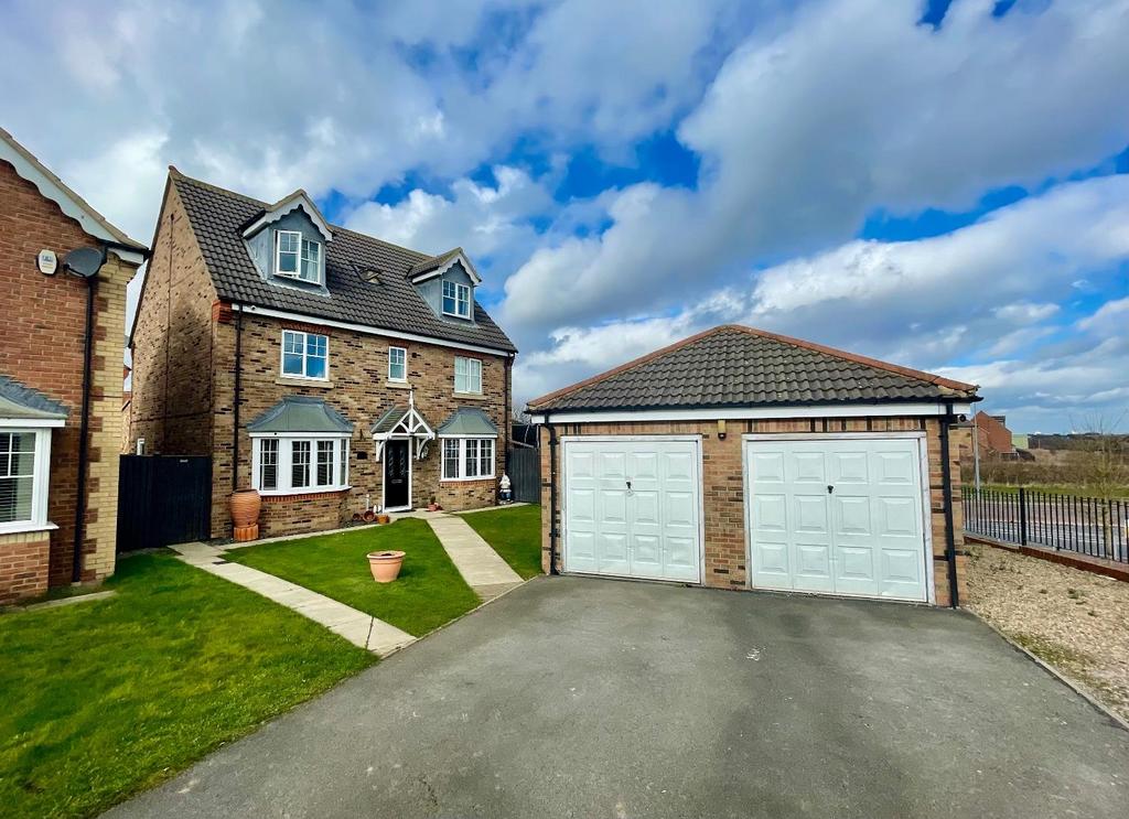 Arundel Court, Ingleby Barwick, StocktonOnTees 6 bed detached house