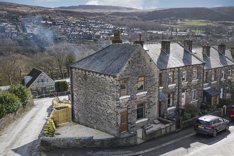 42 Grange Avenue, Marsden, Huddersfield, HD7 6AQ