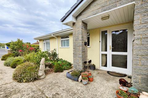 3 bedroom detached bungalow for sale, Maes Y Cnwce, Newport