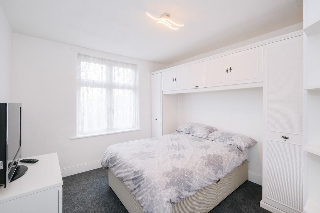 56 Abbotts Crescent-3 resized.jpg