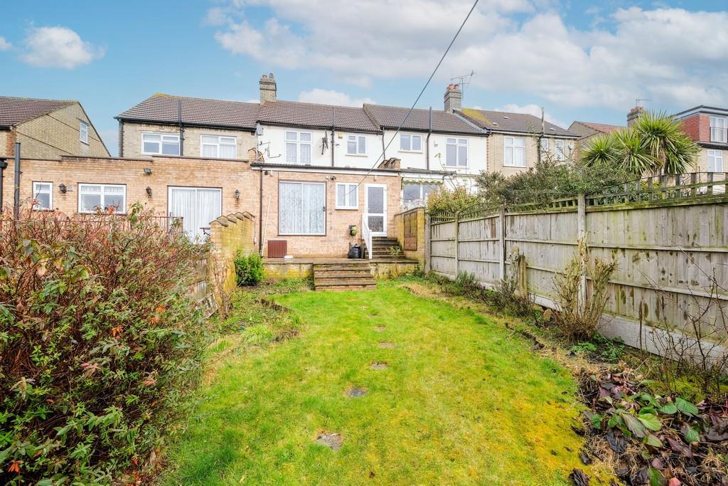 56 Abbotts Crescent-25 resized.jpg