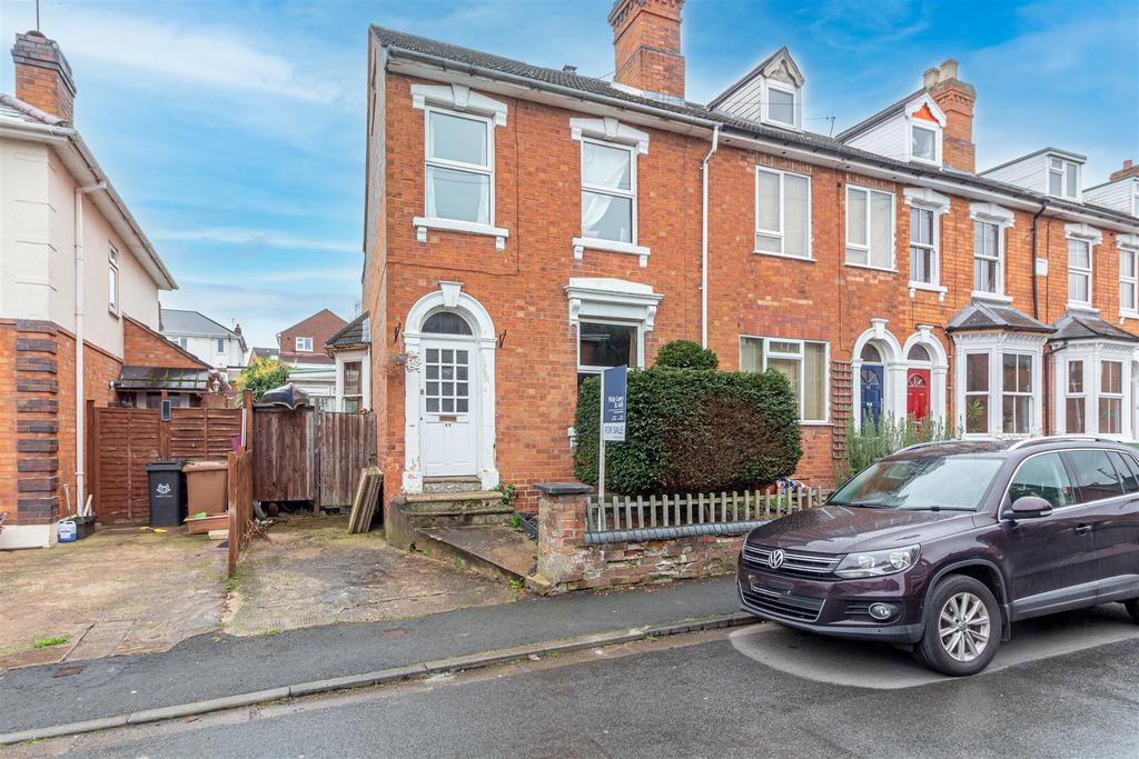 Belmont Street, Worcester 2 bed house for sale £250,000