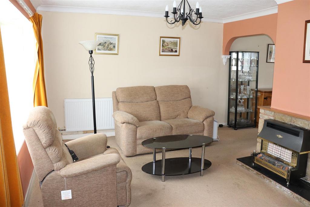 Heygate Way, Aldridge 3 bed link detached house £249,950