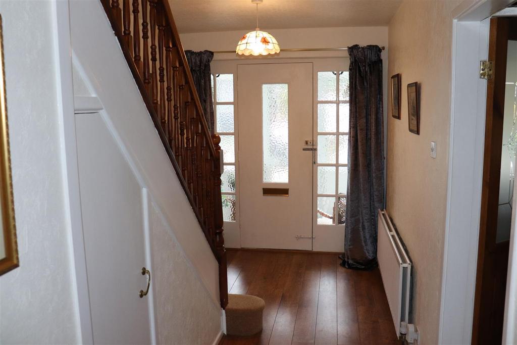 Harborough Drive, Aldridge 3 bed detached house £430,000