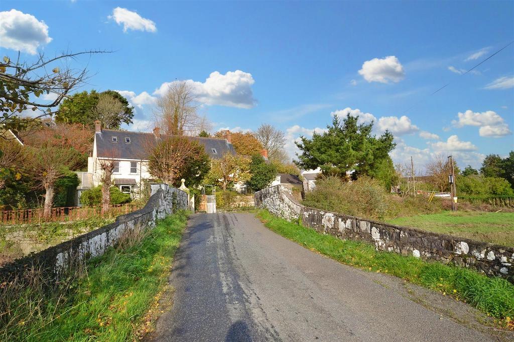 Clay Lane, Haverfordwest 14 bed detached house for sale £1,000,000