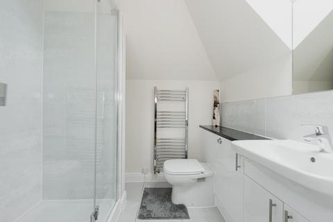 6 Rosebery Avenue, Epsom, KT17 4LB