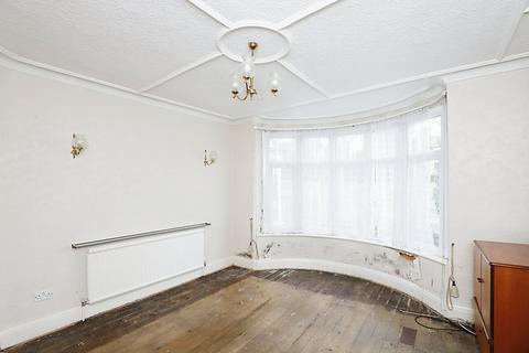 59 Vainor Road, Sheffield, S6 4AP