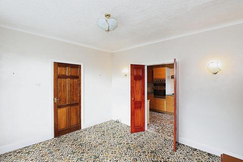59 Vainor Road, Sheffield, S6 4AP
