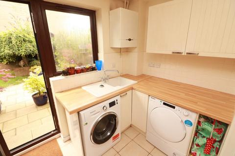 45 The Glen, Yate, Bristol, BS37 5PJ