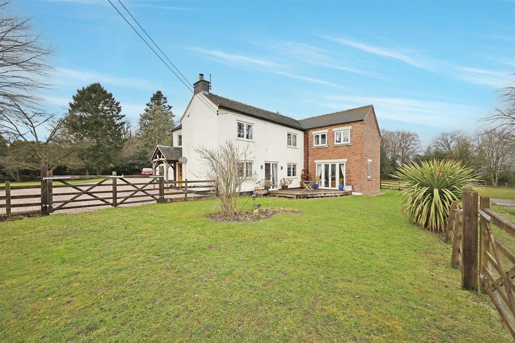 Cross Gate, Hilderstone, Stone 5 bed detached house for sale £900,000