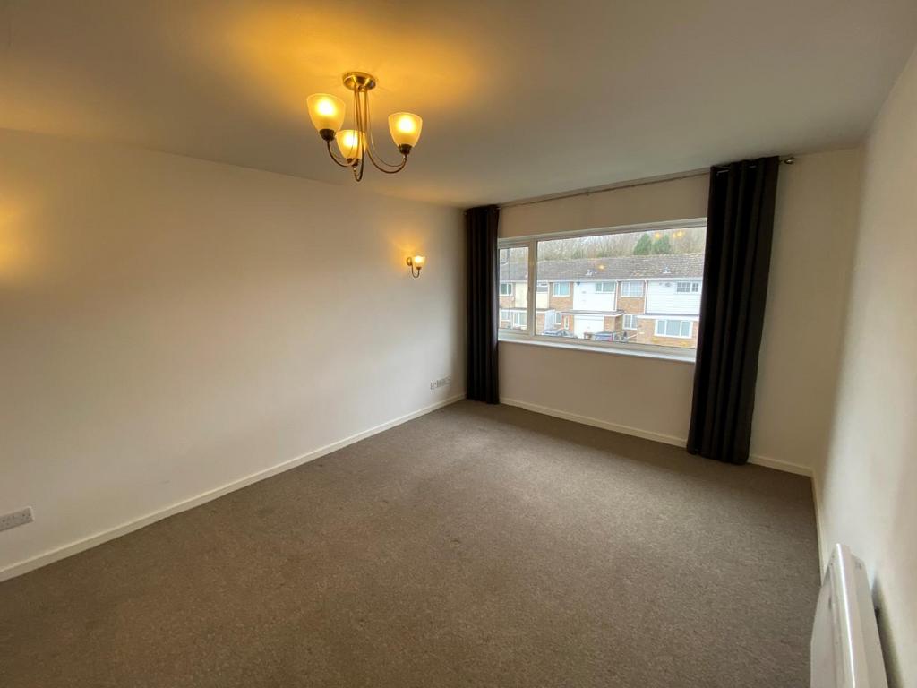 Lounge 2.jpg