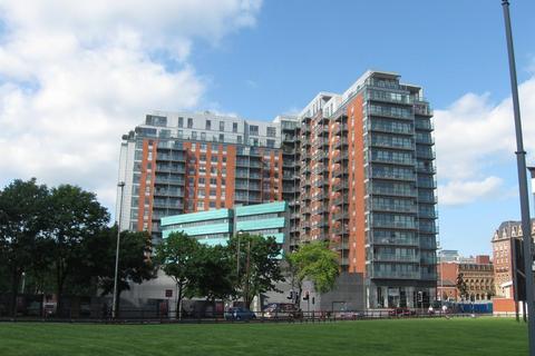 Studio to rent, West Point, Wellington Street