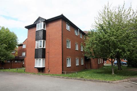 2 bedroom apartment to rent - Kingsleigh Place, Mitcham