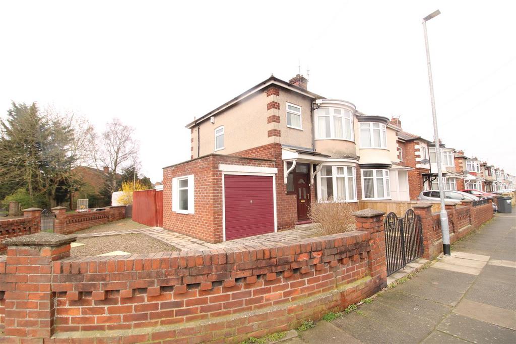 Teal Road, Darlington 3 bed semidetached house for sale £155,000