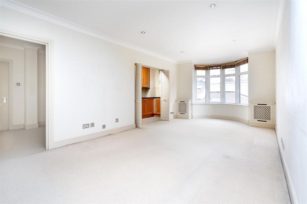 Hall Road, St John's Wood NW8 2 bed apartment £3,467 pcm (£800 pw)