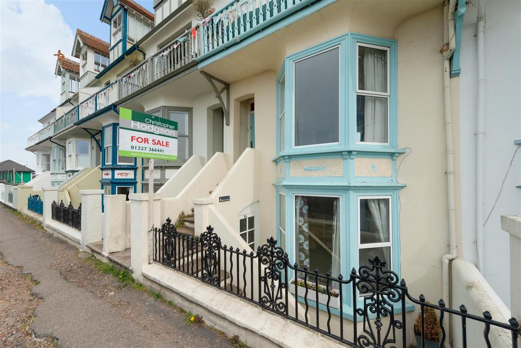 Wave Crest, Whitstable 3 bed £695,000