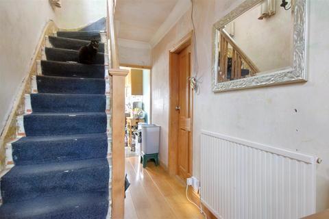 3 bedroom semi-detached house for sale, Leyton Crescent, Beeston, Nottingham