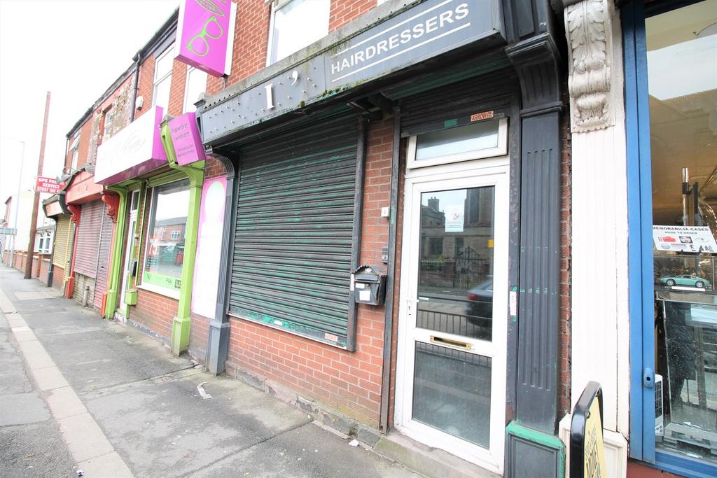 Blackburn Road, Bolton, BL1 Property to rent £600 pcm (£138 pw)
