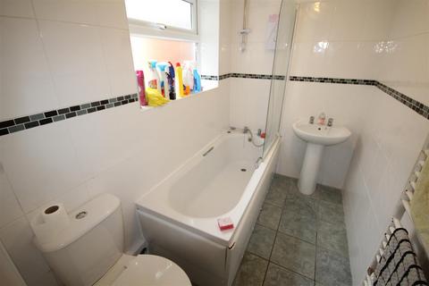 2 bedroom house for sale - Agnes Grove, Colwyn Bay