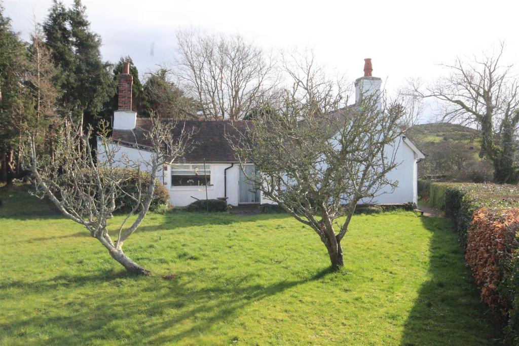 Old Highway, Colwyn Bay 3 bed detached bungalow for sale £749,950