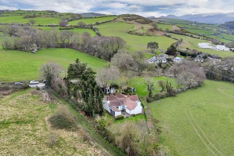 3 bedroom detached bungalow for sale, Old Highway, Colwyn Bay