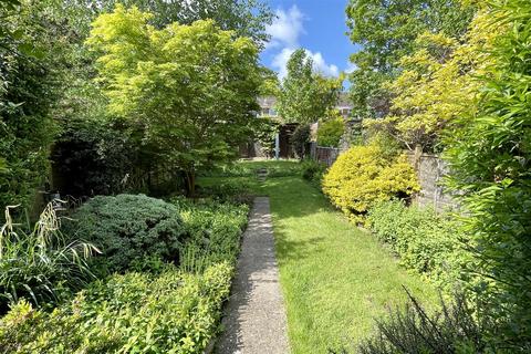 39 Hare Lane, Godalming, GU7 3EE