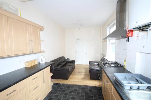 5 Westcotes Drive, Leicester, LE3 0QT