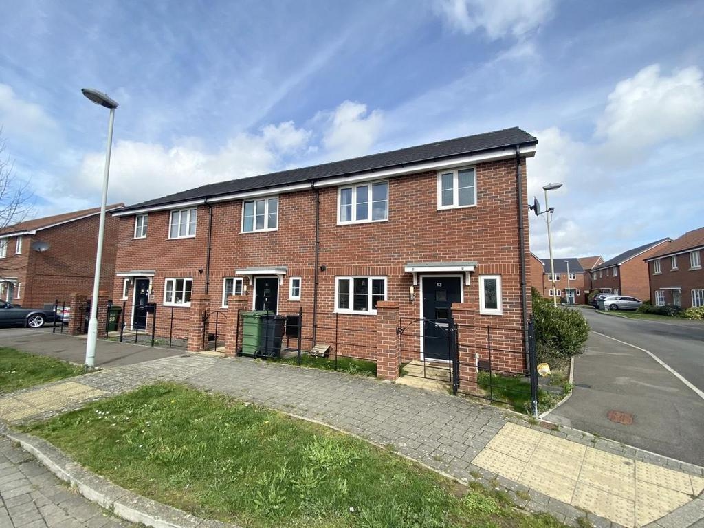 Hunts Grove Drive, Hardwicke, Gloucester 3 bed end of terrace house £