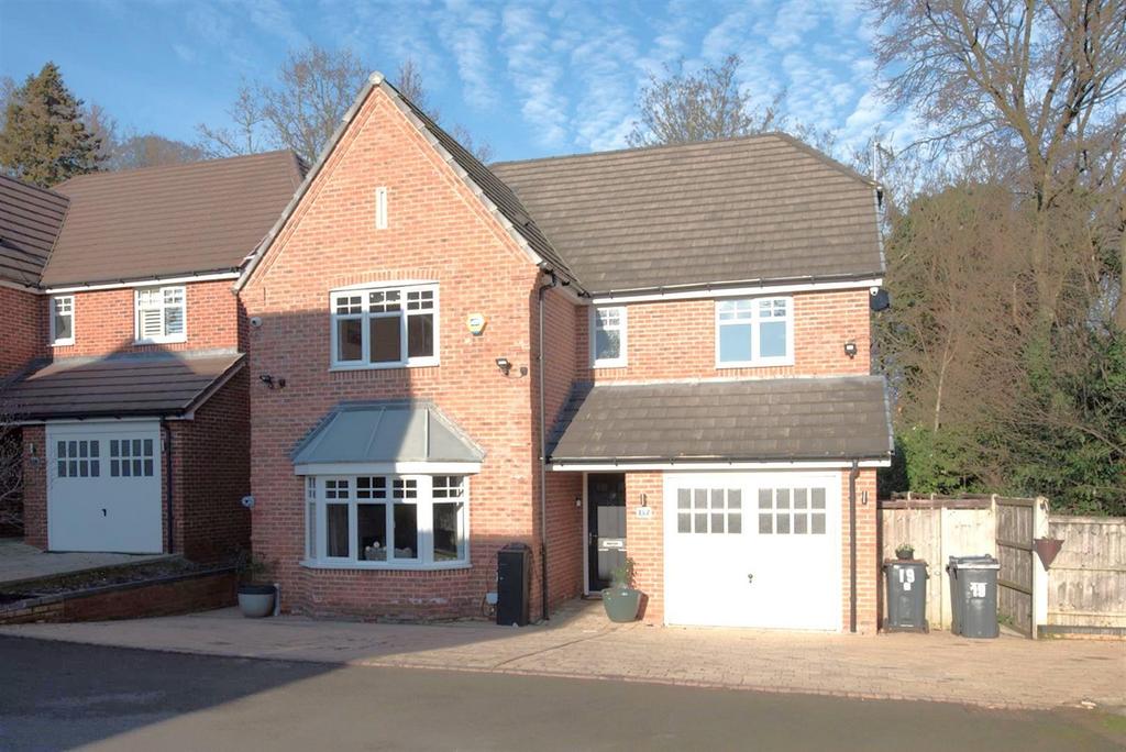 New Hall Grange Close, Sutton Coldfield 4 bed detached house for sale