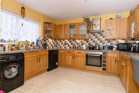 15 Highdown, Southwick, Brighton, BN42 4QT
