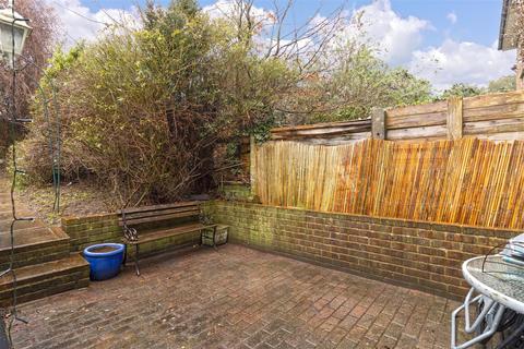 15 Highdown, Southwick, Brighton, BN42 4QT