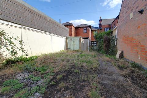 104 High Street, Gloucester, GL1 4TA