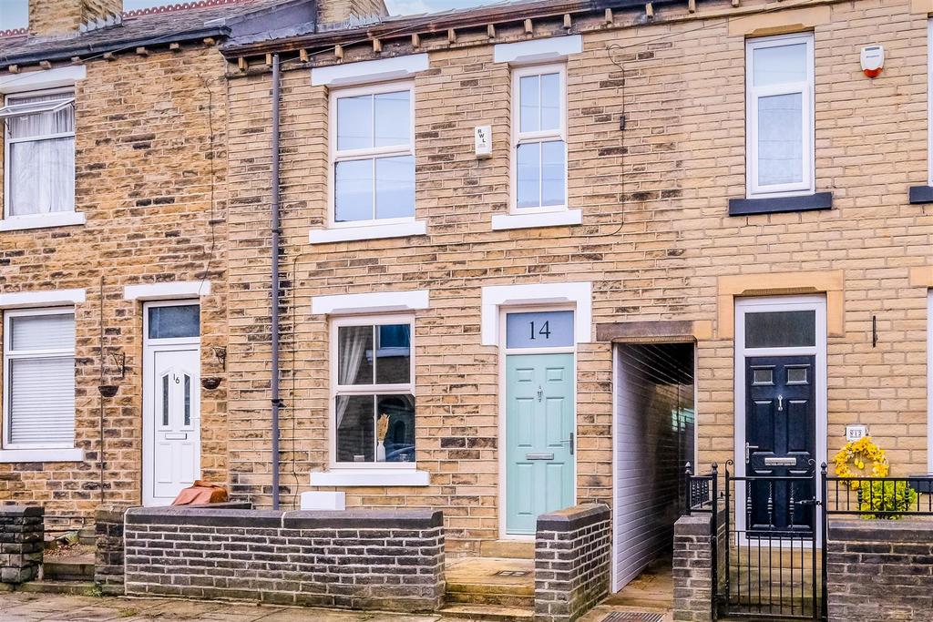 Catherine Street, Brighouse 2 bed terraced house for sale £159,000