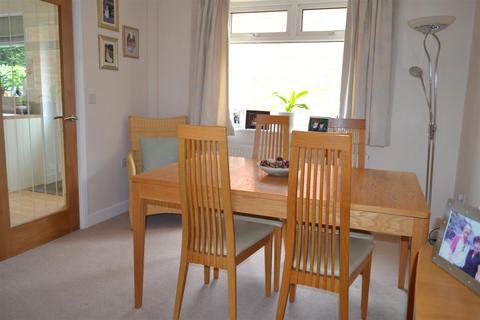 1 Orchard Close, Moreton On Lugg, Hereford, HR4 8DG
