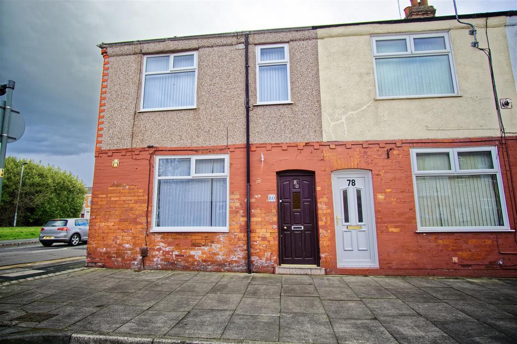 3Bed house to let on Raikes Road... 3 bed end of terrace house £650