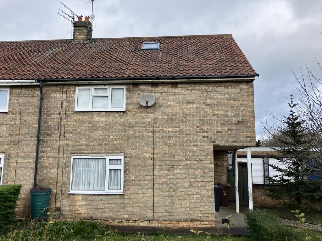 Mallard Road, Bilton Grange, HU9 2 bed end of terrace house £595 pcm (£137 pw)