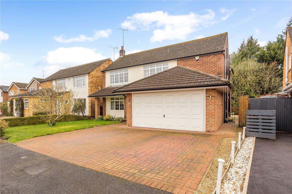 Cressington Place Bourne End Buckinghamshire Sl8 4 Bed Detached