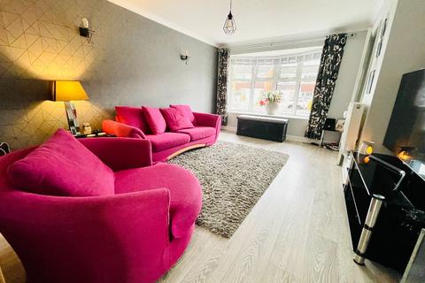 14 Bartestree Close, Redditch, B98 0AZ