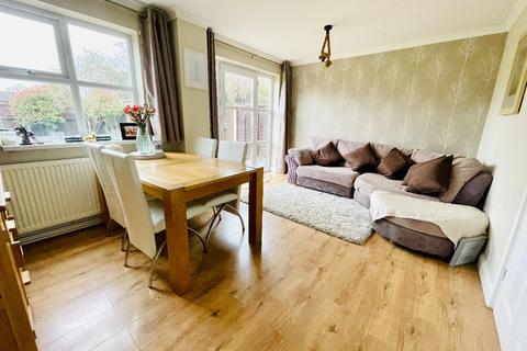 14 Bartestree Close, Redditch, B98 0AZ