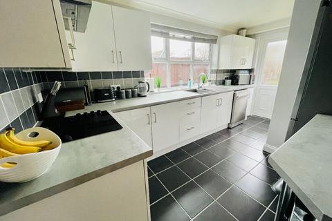 14 Bartestree Close, Redditch, B98 0AZ