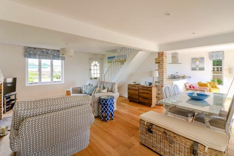 3 bedroom semi-detached house for sale, Jubilee Cottages, Jubilee Road, Worth