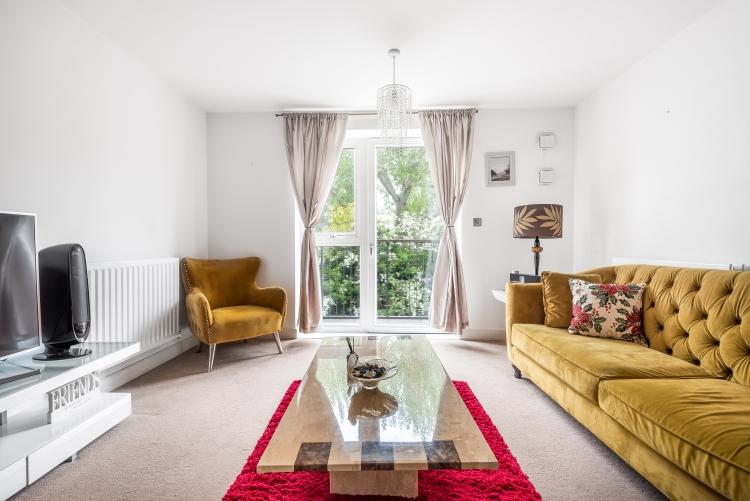 Nightingale Grove London SE13 1 bed flat - £1,600 pcm (£369 pw)