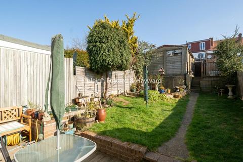 228 Wickham Chase, West Wickham, BR4 0BS