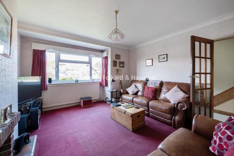 228 Wickham Chase, West Wickham, BR4 0BS
