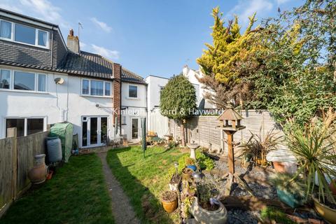 228 Wickham Chase, West Wickham, BR4 0BS