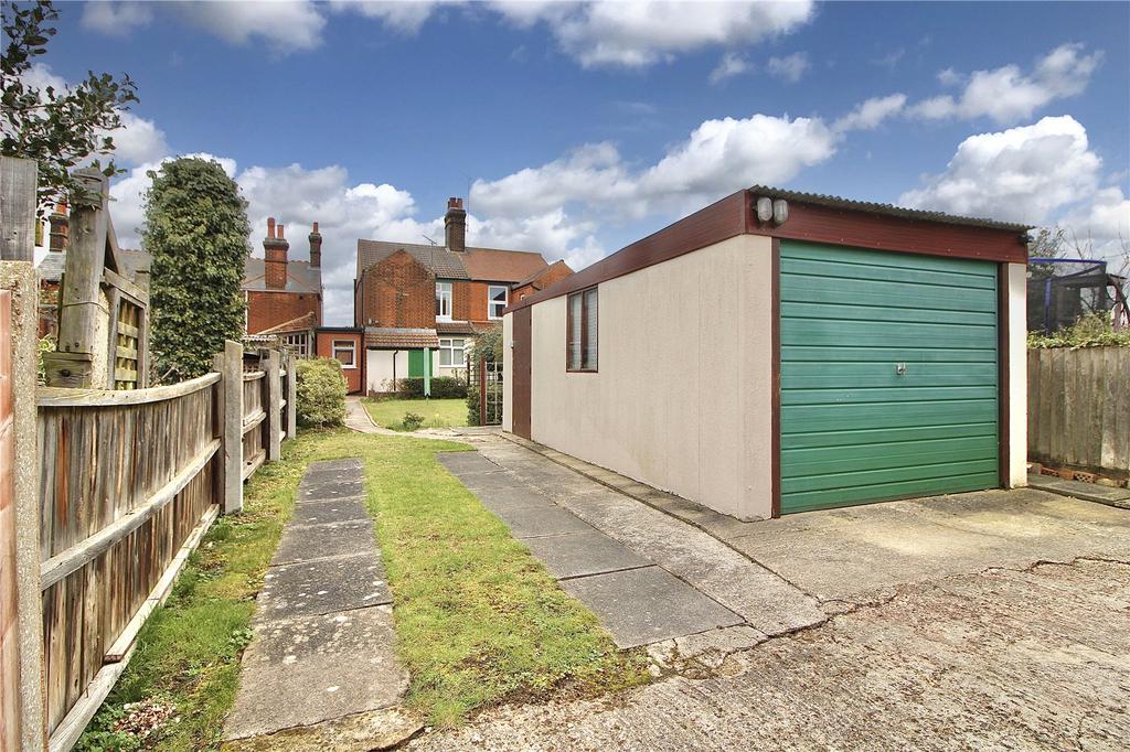 Bramford Road, Ipswich, Suffolk, IP1 3 bed semidetached house for sale