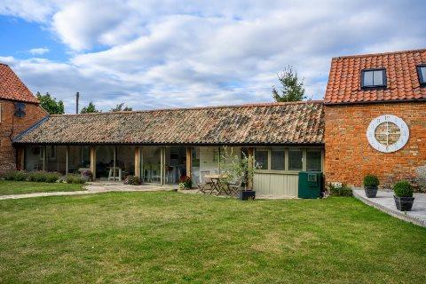 1 bedroom barn conversion to rent, Downham Road, Runcton Holme, PE33
