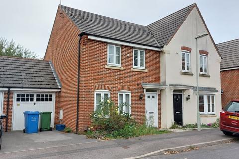 undefined, Goddards Close, Farnborough, GU14