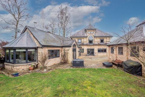 5 bedroom detached house for sale, Grangewood Drive, Chelford