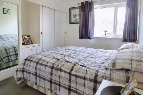 41 Bryans Leap, Burnopfield, Newcastle Upon Tyne, NE16 6BW